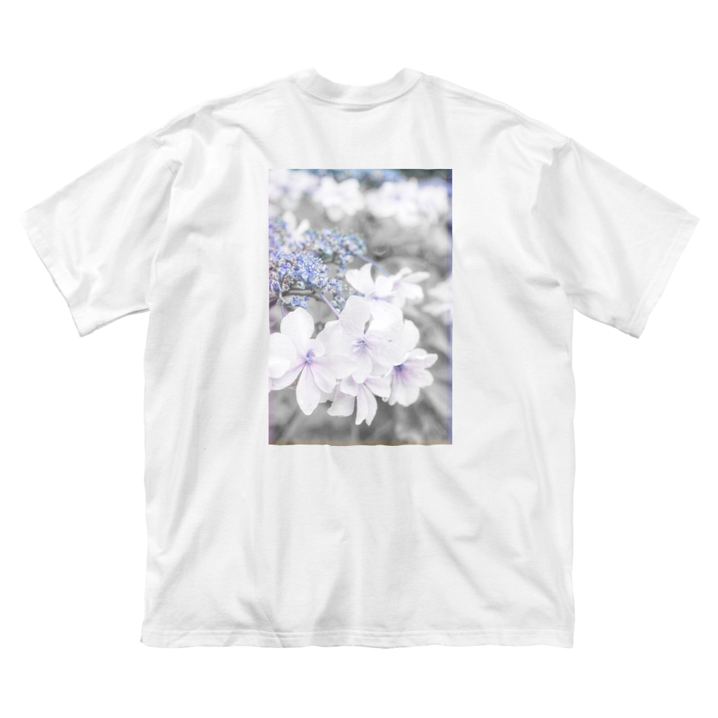nanair_design (photo graphic)のgarden flowers 04 あじさい　花 Big T-Shirt