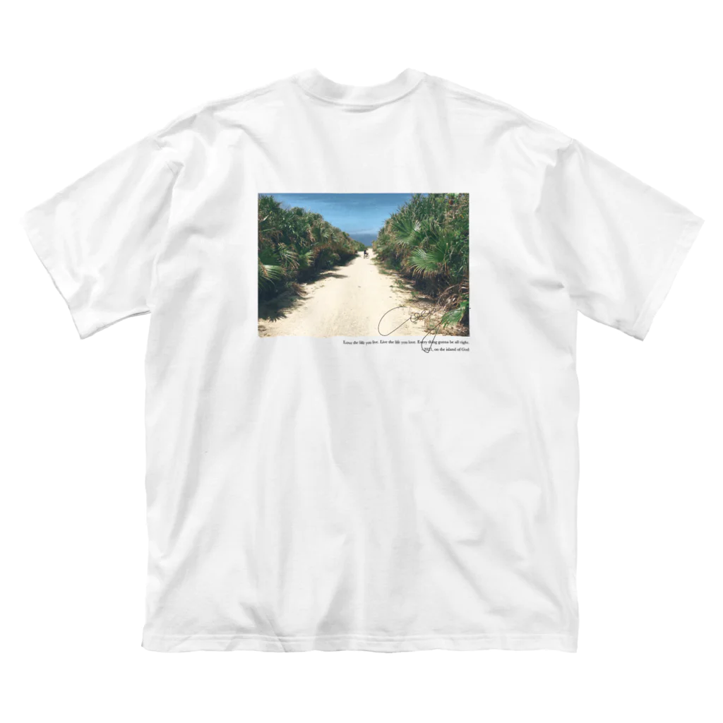 coco70のisland of God by coco70 OKINAWA ビッグシルエットTシャツ