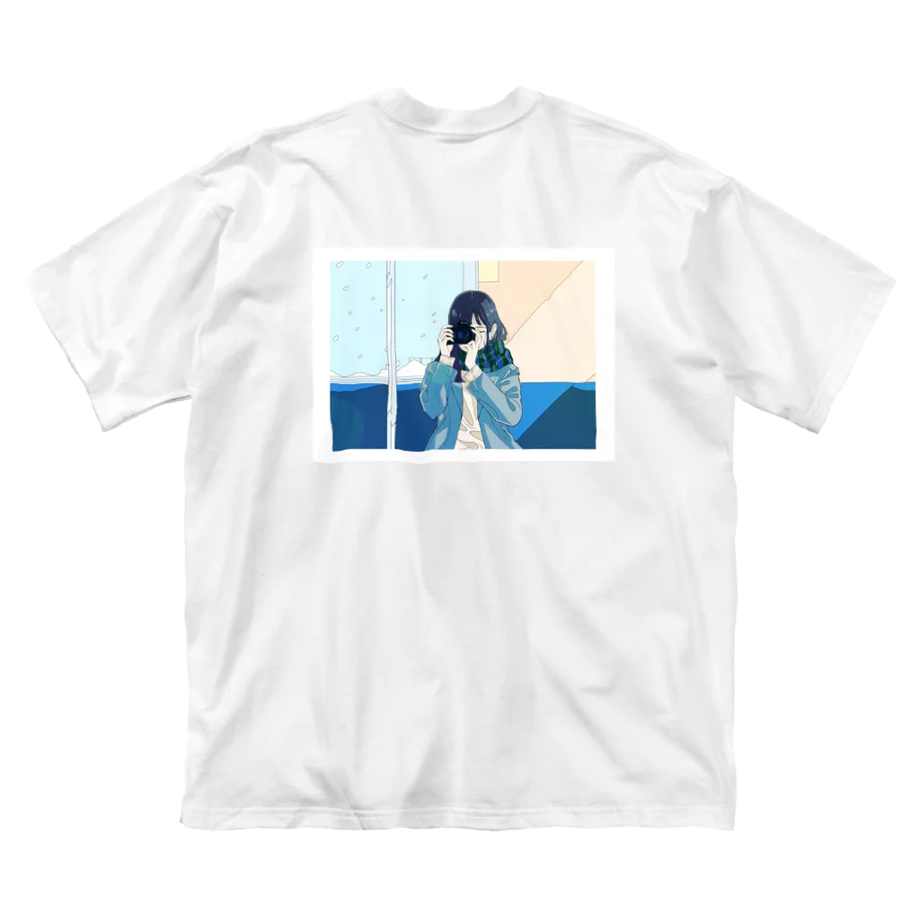 根本大/モネ◆『青嵐のエース』⑦配信中‼︎のカメラ女子 ビッグシルエットTシャツ