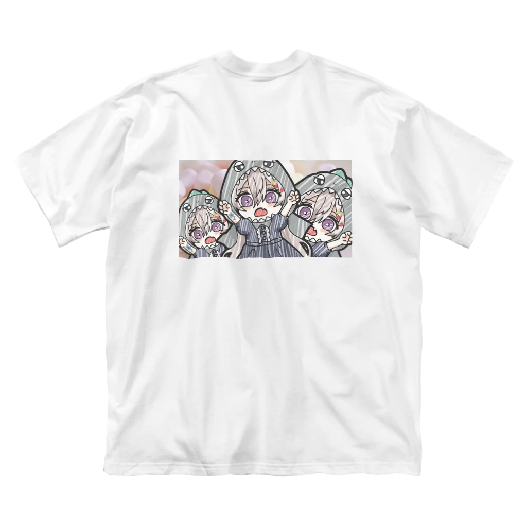 灰眠 るーのるーざうるす達を背負って生きるTシャツ Big T-Shirt