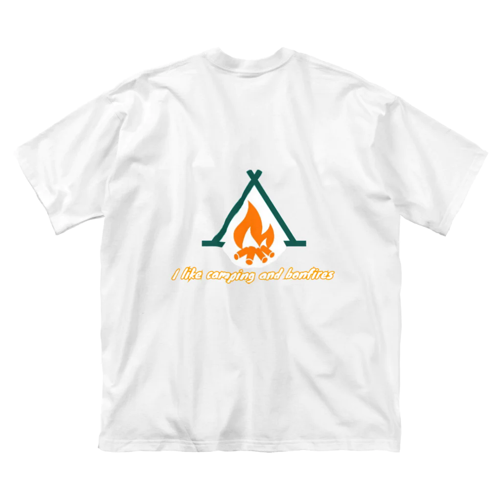 キャンプと焚き火好きの店のキャンプと焚き火好きの会 Big T-Shirt