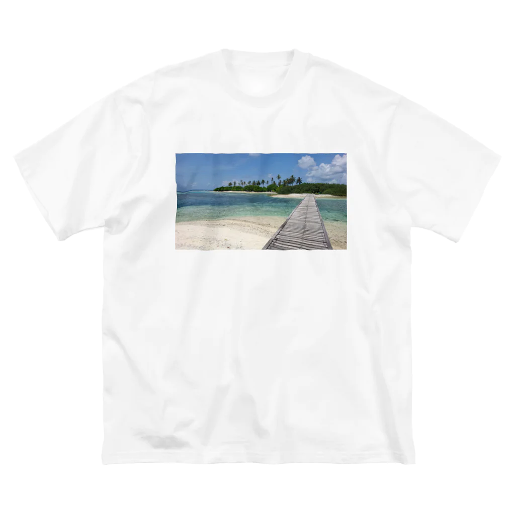 wakoniのモルディブの海 Big T-Shirt