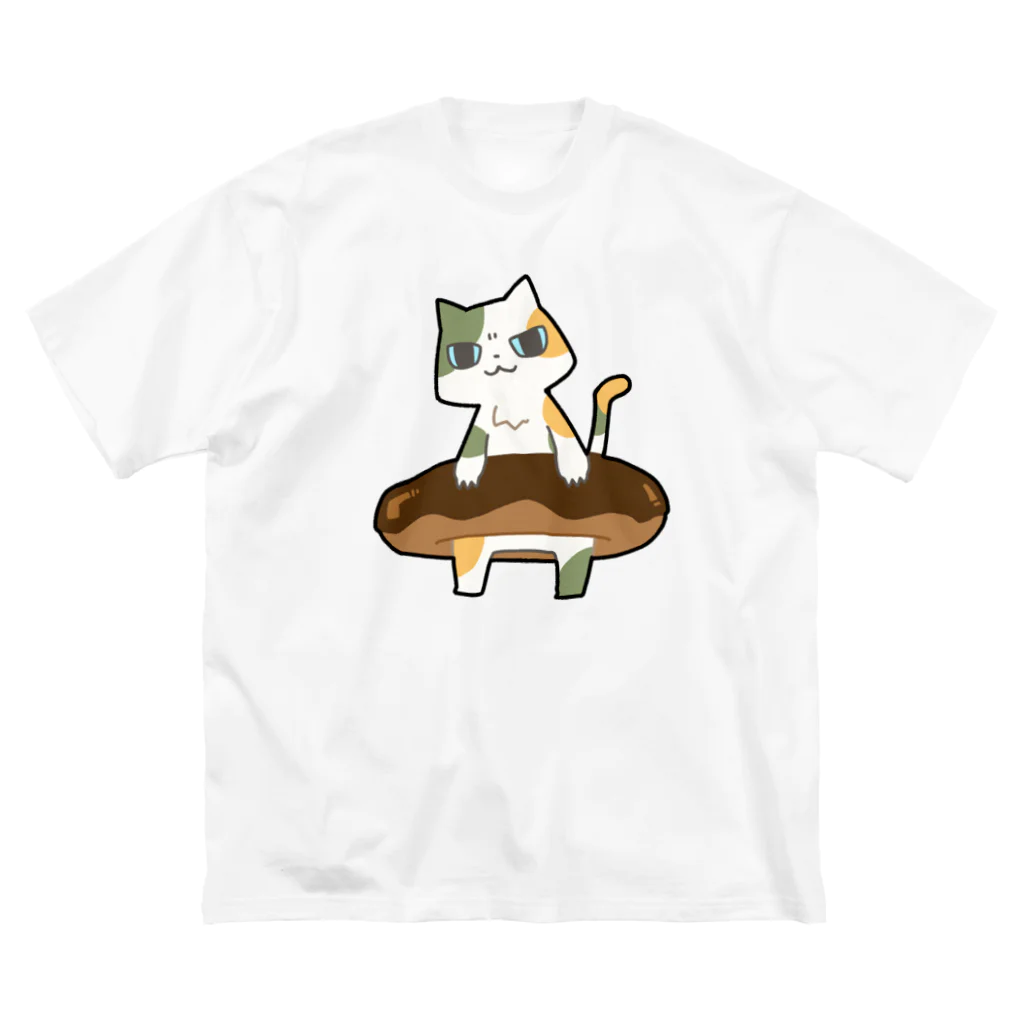 うさやのドーナツをゲットしてご満悦の猫 ビッグシルエットTシャツ