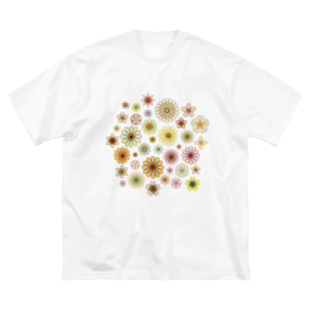 kimchinのやさしい色合いの花柄 Big T-Shirt