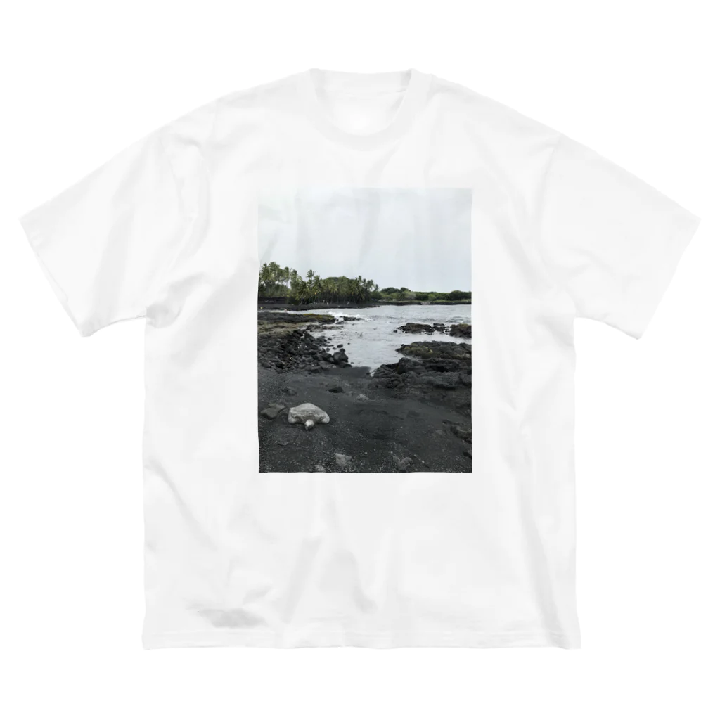 みちゅぱのハワイ島 ブラックビーチとウミガメ ビッグシルエットTシャツ