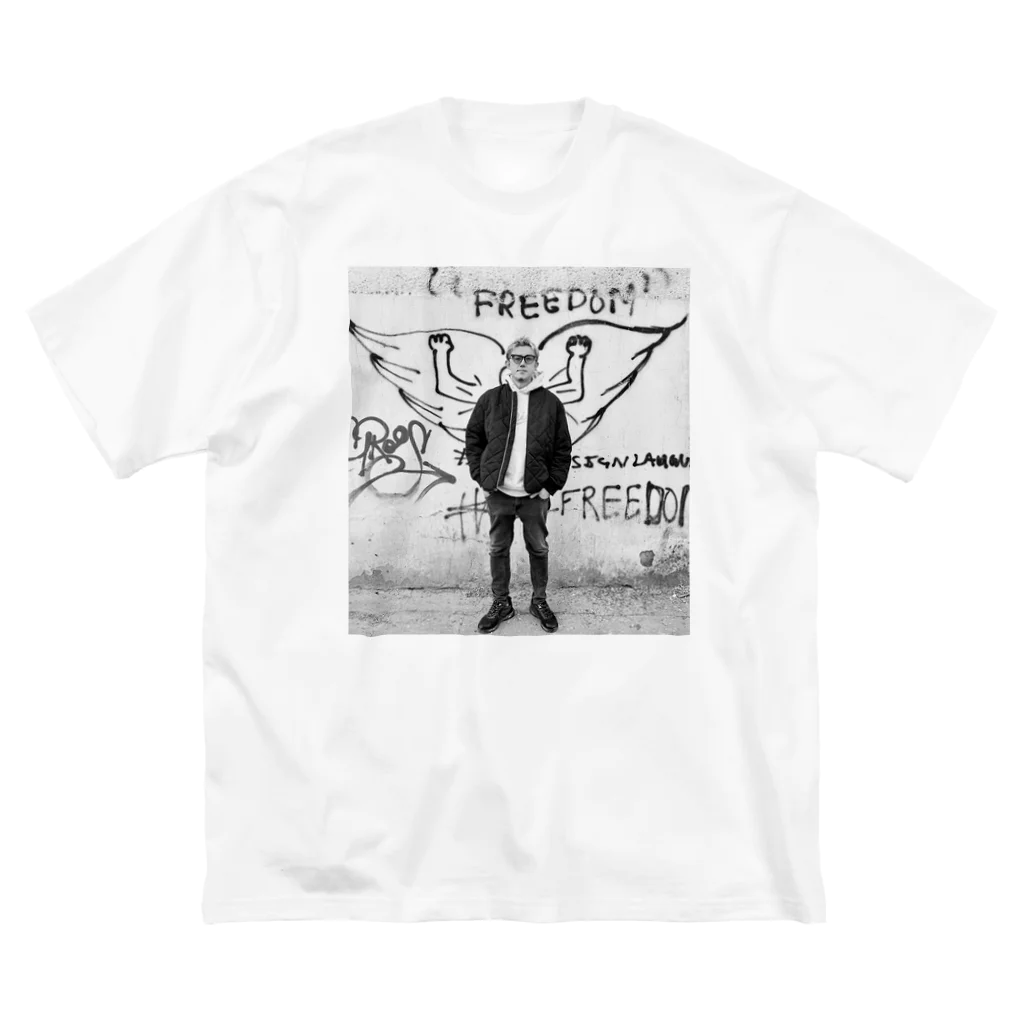 NET SHOP MEKのインドの自由の壁 モノクロver. Big T-Shirt