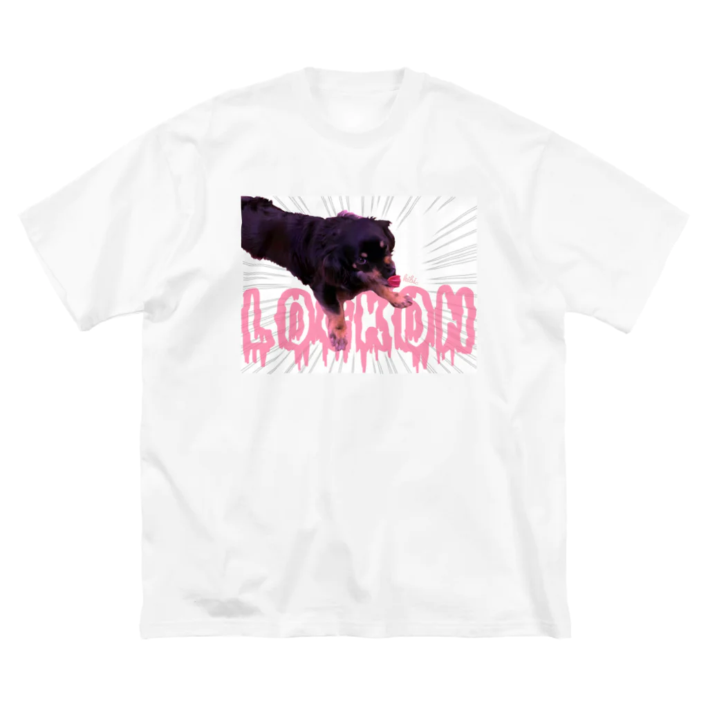 Kibi。(きびまる)のロックオンワル顔 PINK ビッグシルエットTシャツ