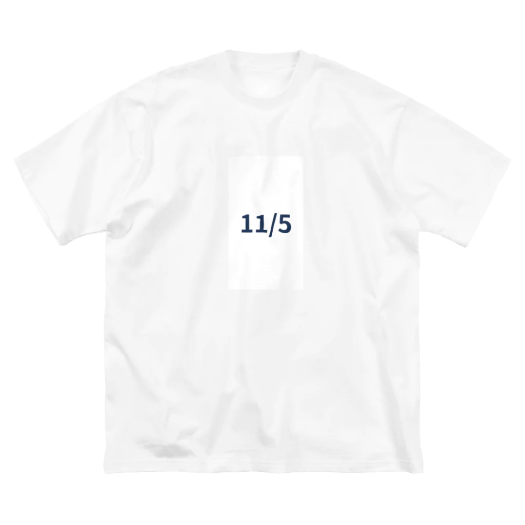 AY-28の日付グッズ　１１/5 　バージョン Big T-Shirt