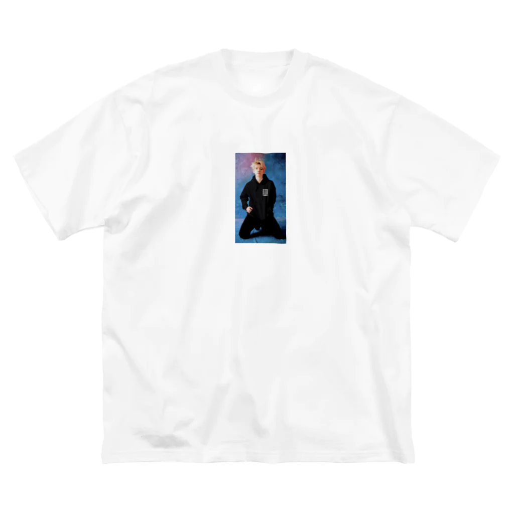 baekhyun-32のbaekhyunアイテム ビッグシルエットTシャツ