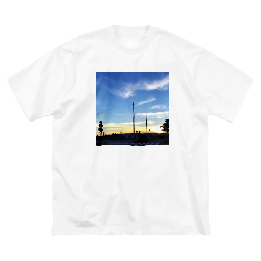 kayuuの夕焼けの防波堤 ビッグシルエットTシャツ