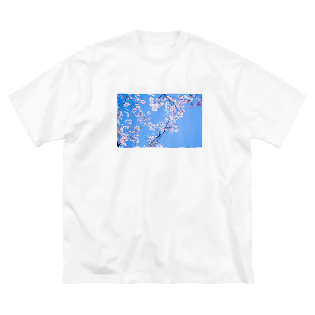 Colorful MoonのSpring come ビッグシルエットTシャツ