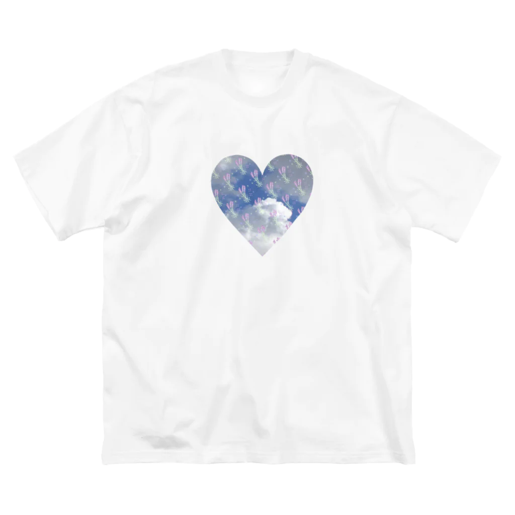シュウマイのバニラ味の青空ラベンダーハート Big T-Shirt