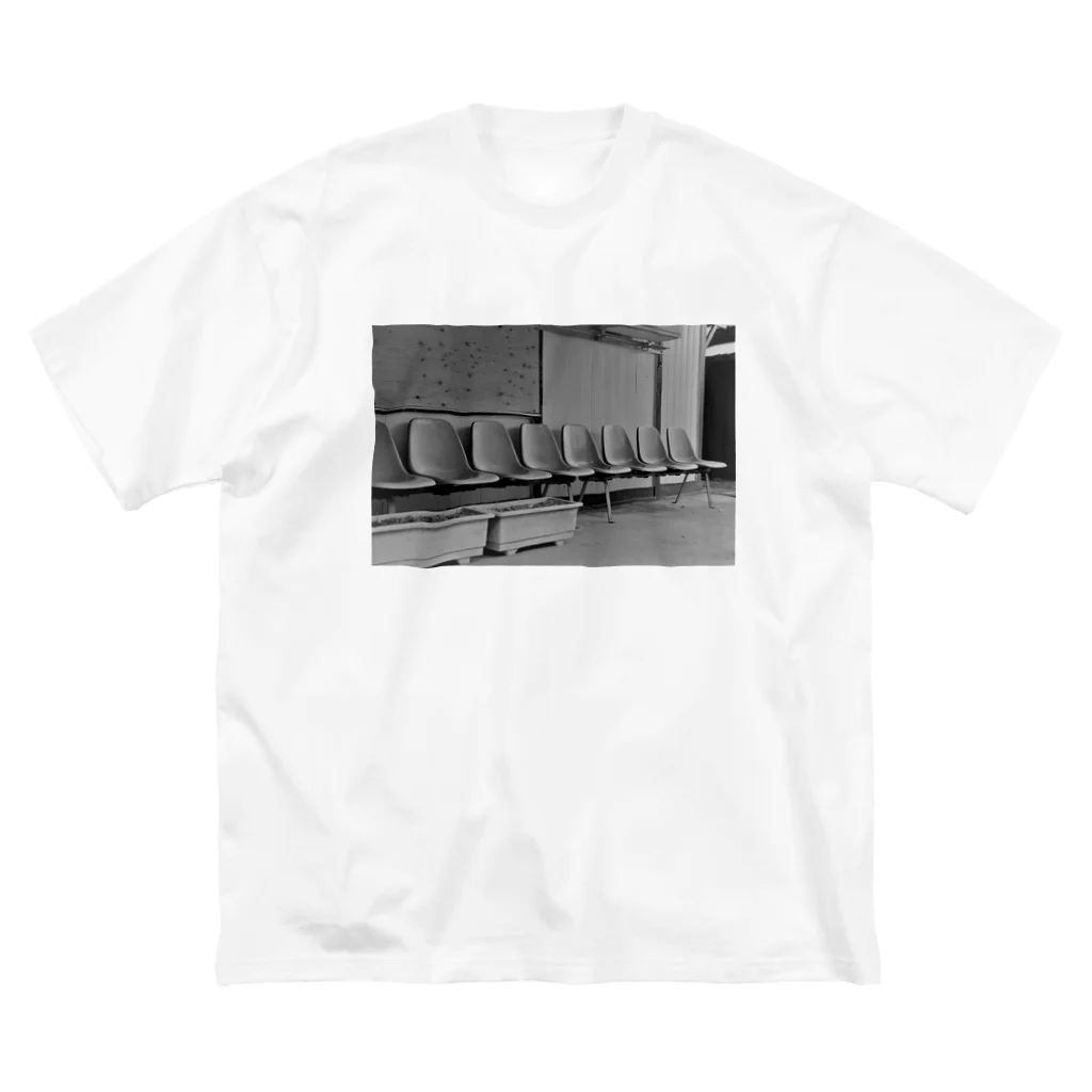coronblanの廃駅(モノクロ) Big T-Shirt