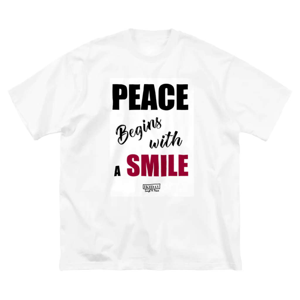 IKEDAYのPeace ビッグシルエットTシャツ