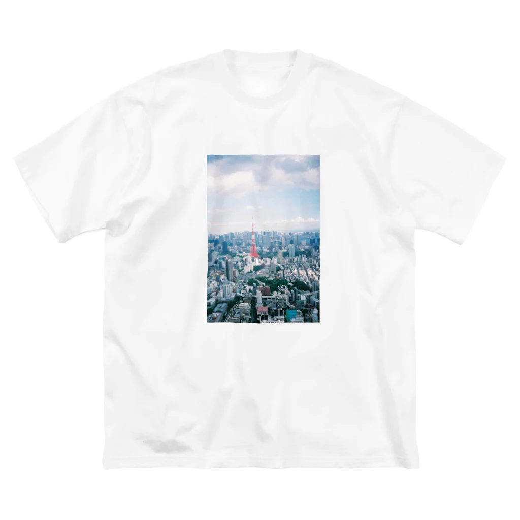 xiangのtokyo ビッグシルエットTシャツ