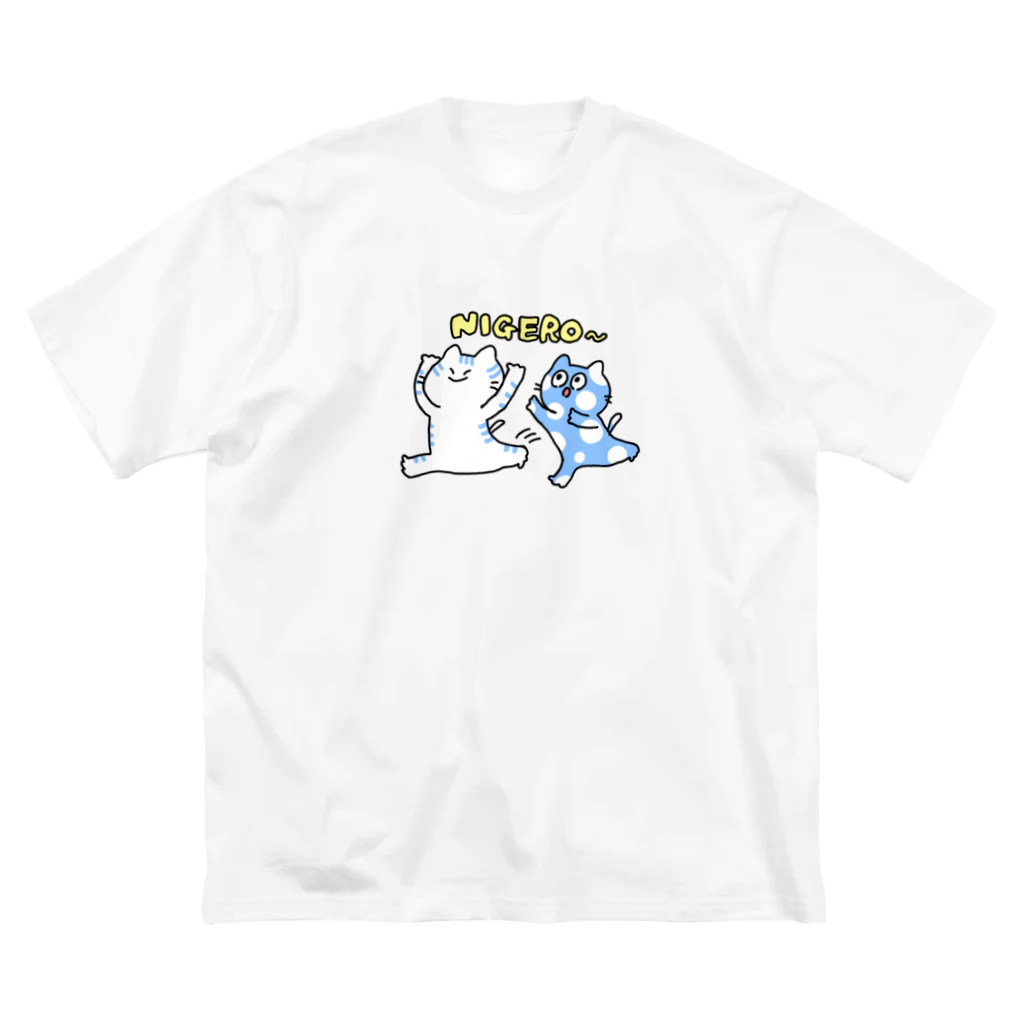 あkrの逃げるねこ　追うねこ ビッグシルエットTシャツ