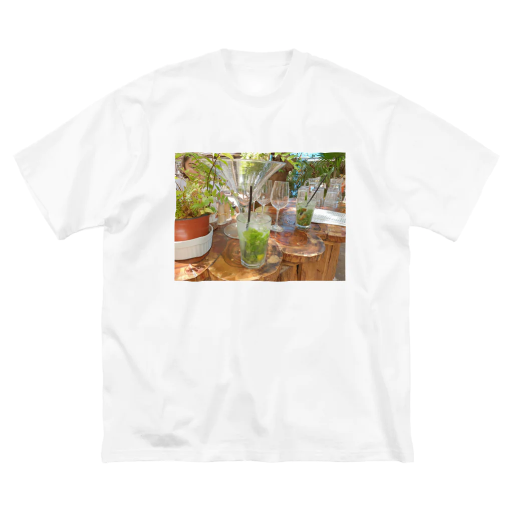 CRUISE SHIPのＨａｐｐｙ　Ｍｏｊｉｔｏ ビッグシルエットTシャツ