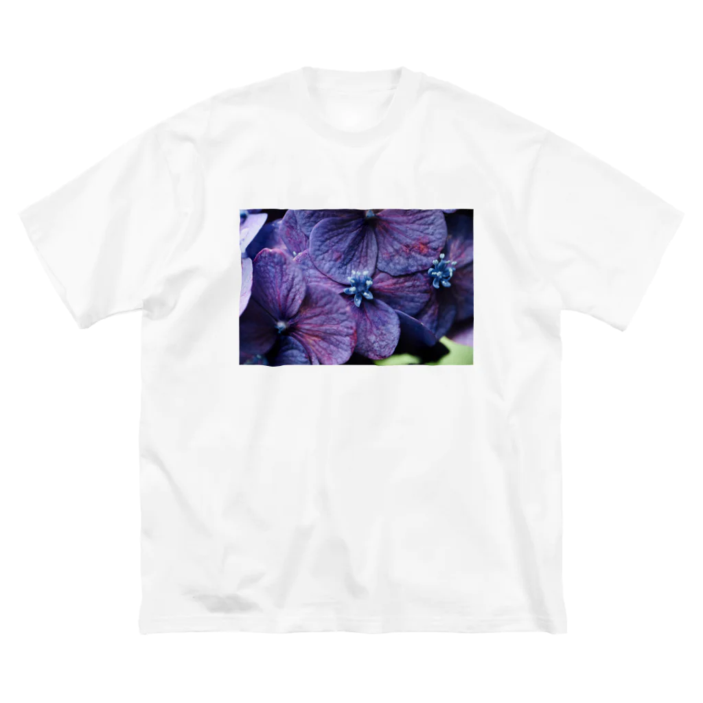 8l0の紫陽花　紫 ビッグシルエットTシャツ