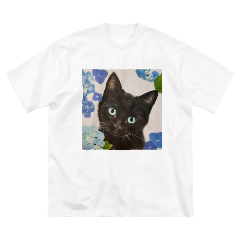 おちょぴの紫陽花とくろねこ ビッグシルエットTシャツ