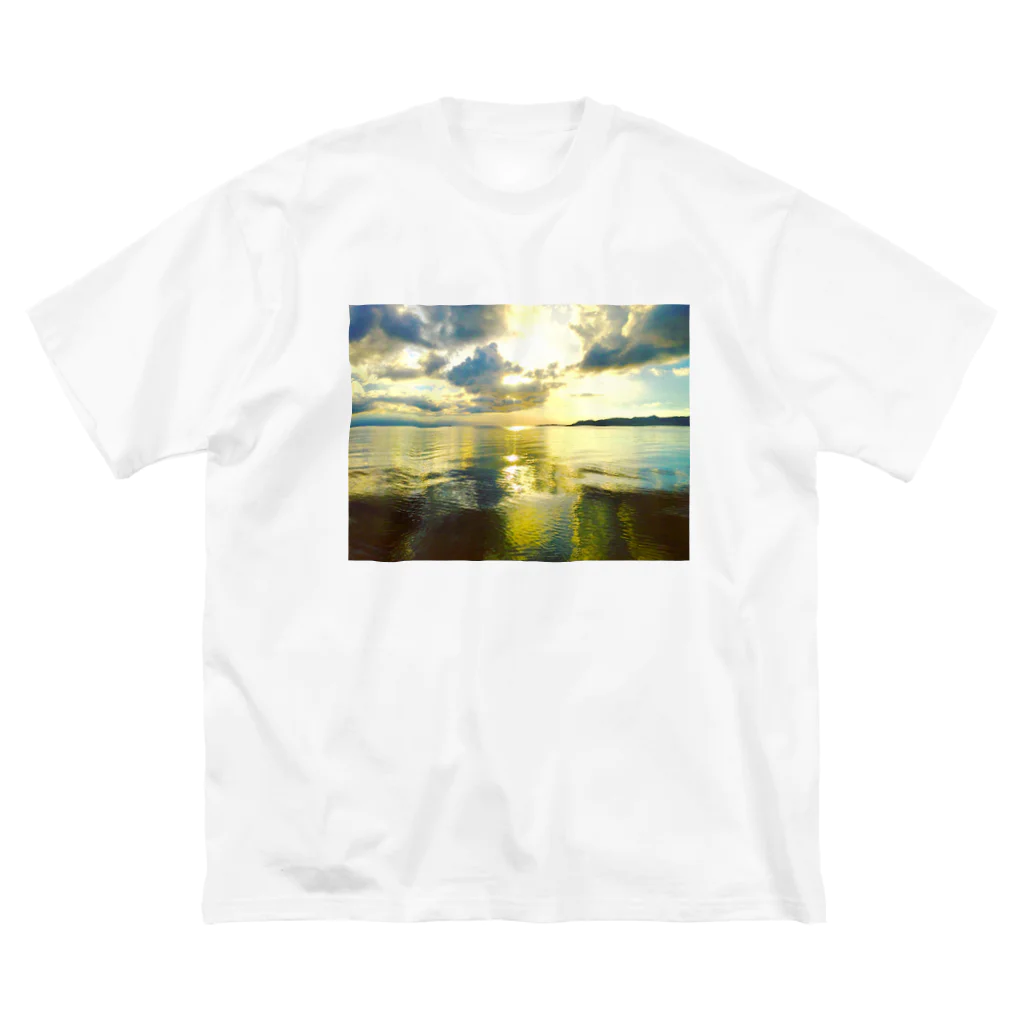 mizuphoto galleryの鏡の世界 ビッグシルエットTシャツ