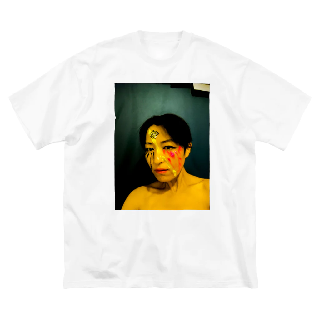 Naomi Okiの「Rain On Me」Naomi Okiバージョン ビッグシルエットTシャツ