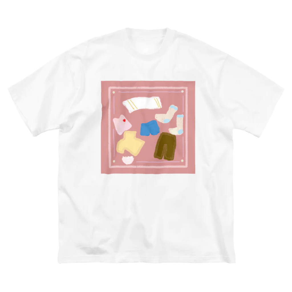 inko andの洗濯物 Big T-Shirt