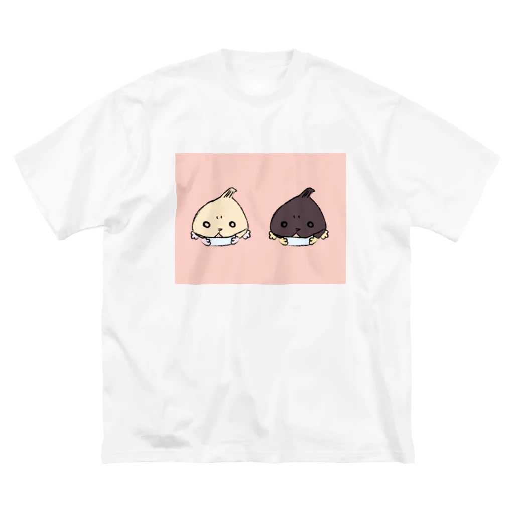 春猫荘のマスクをするニンニクちゃんと黒ニンニクちゃん Big T-Shirt