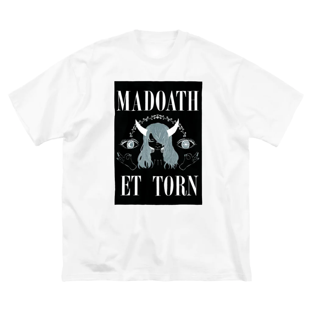 MADOATH ET TORN official GoodsのMADOATH ET TORN official Goods Big T-Shirt