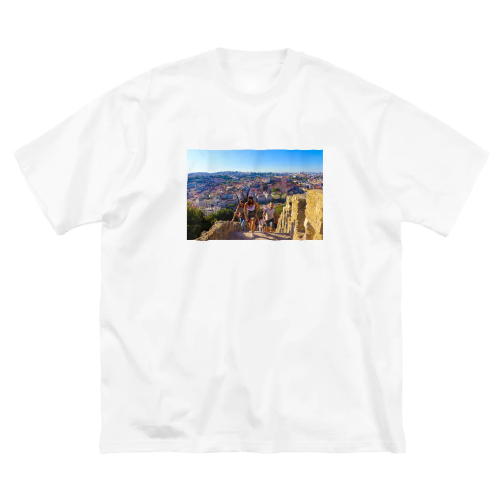 ク○ニ社長｜リヤカー珈琲×土木のリスボンの風景 ビッグシルエットTシャツ
