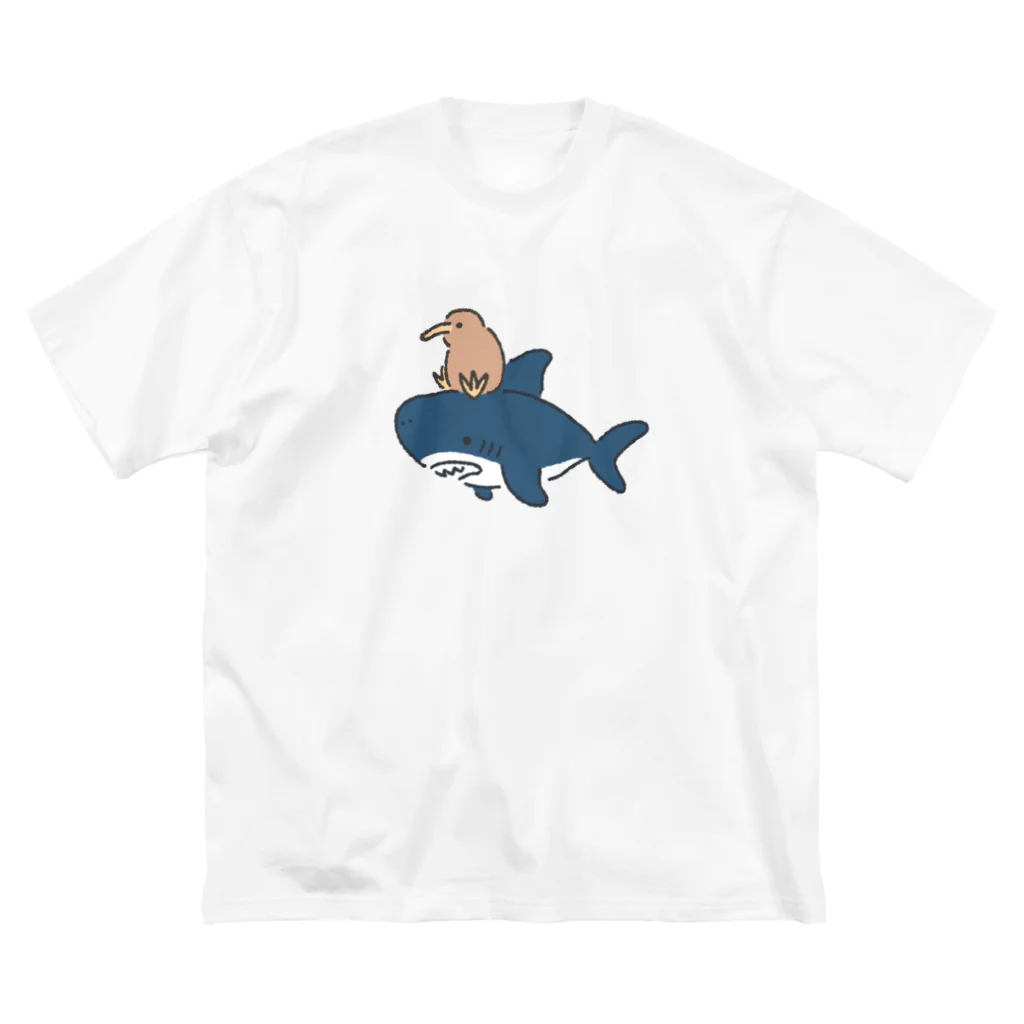 サメ わりとおもいのキーウィ・オン・シャーク ビッグシルエットTシャツ