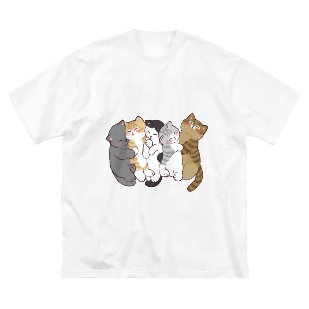 ふわにゃんshopのみんなでおひるね ビッグシルエットTシャツ