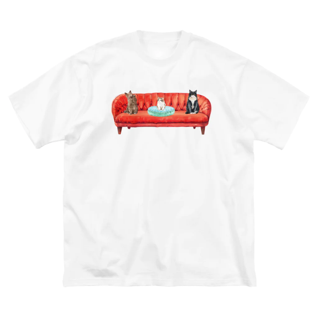 SANKAKU DESIGN STOREの新入りと古参の緊張感溢れるソーシャルディスタンス(社会的距離)。 Big T-Shirt