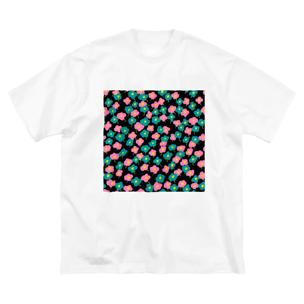 stica patterns.の黒いお花パターン ビッグシルエットTシャツ