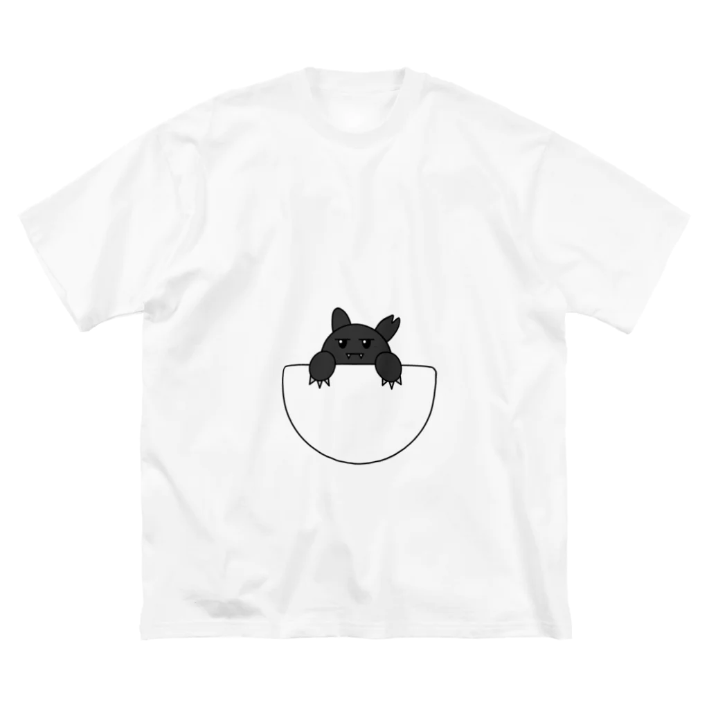 Kickassのポケットに住み着く猫です Big T-Shirt