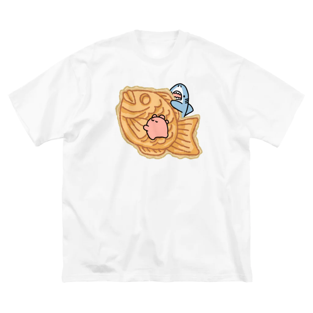 サメとメンダコ[namelessmm2]のたい焼き食べたいサメとメンダコ ビッグシルエットTシャツ