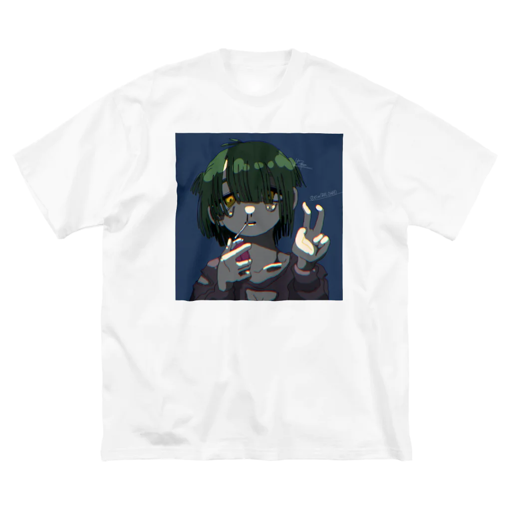 初音の泣き煙草 ビッグシルエットTシャツ