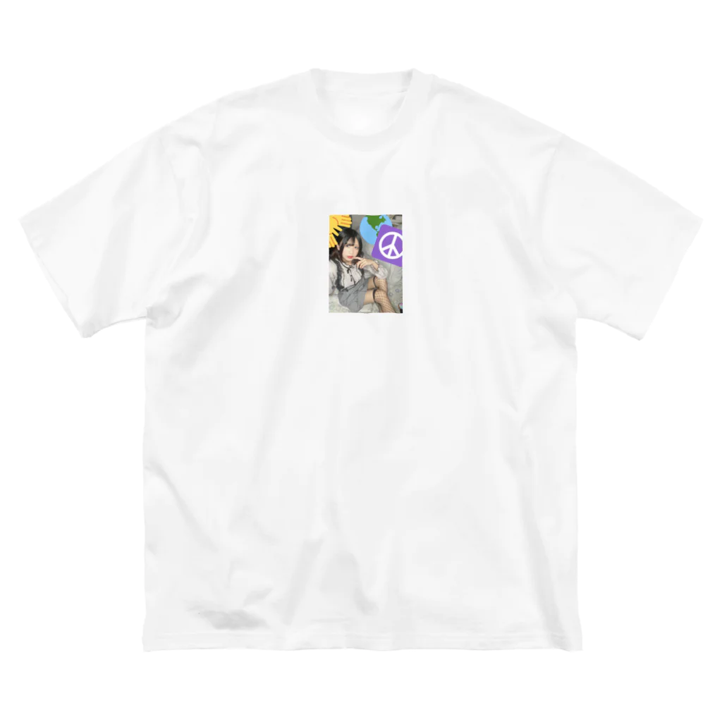 深瀬の深瀬缶バッジ ビッグシルエットTシャツ