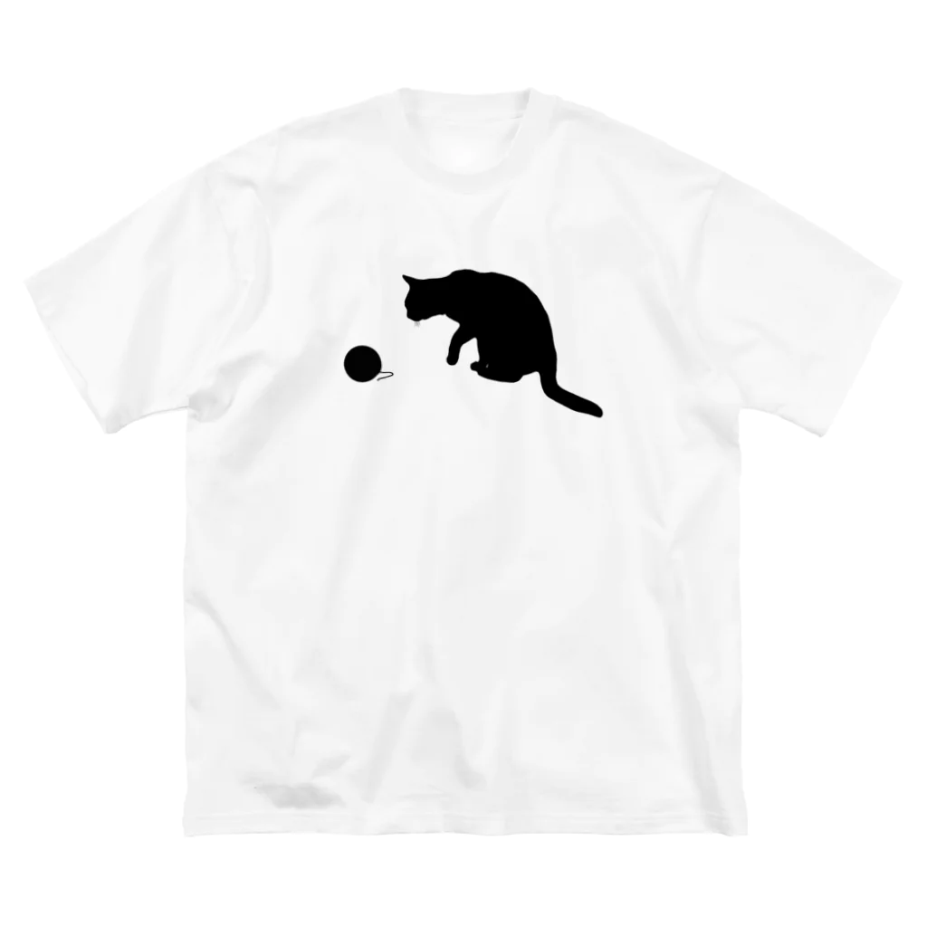 にゃんぽ　はぴねすの毛玉と猫 ビッグシルエットTシャツ