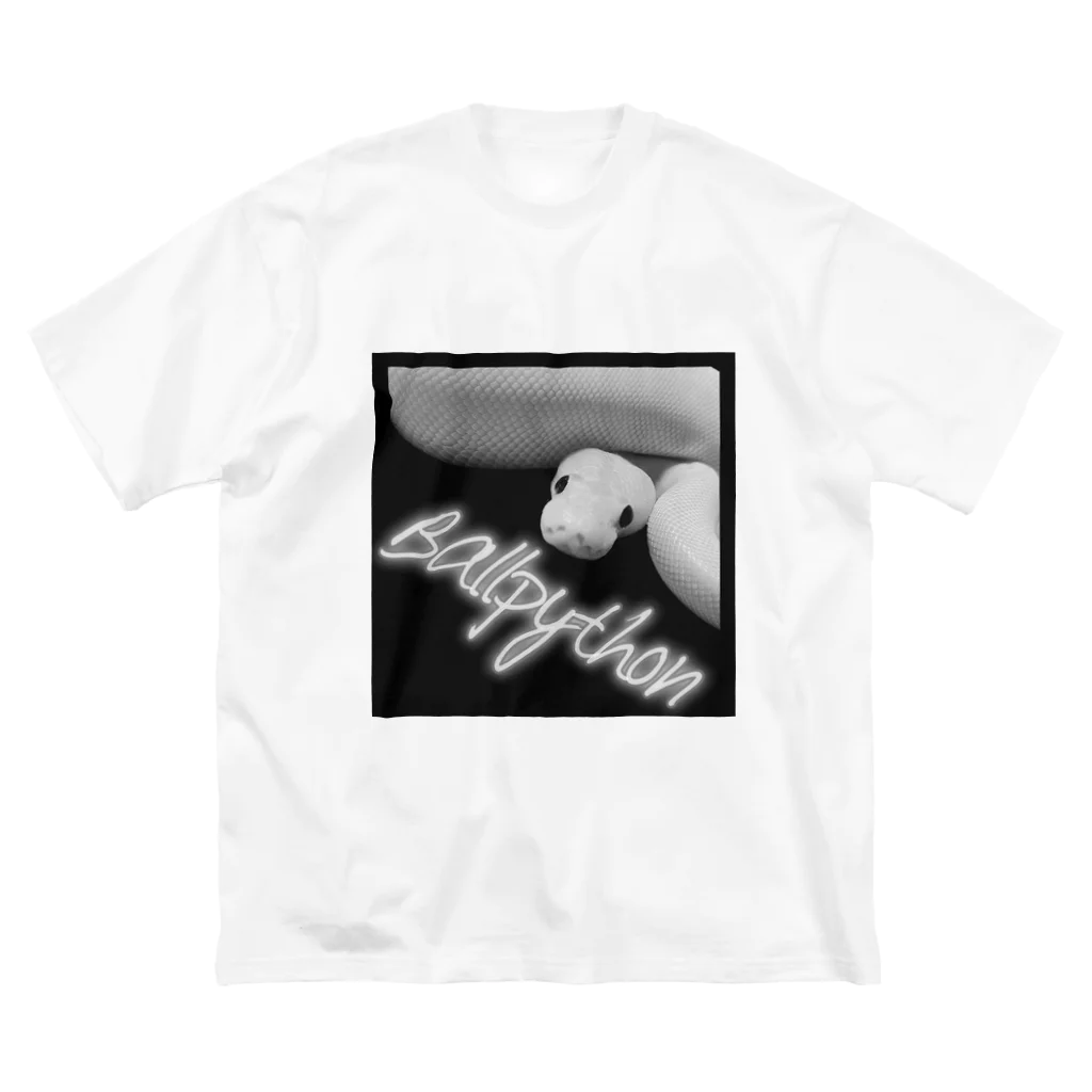 𝕜𝕠𝕜𝕠𝕡𝕠𝕟のBallpython "Darling" Big T-Shirt