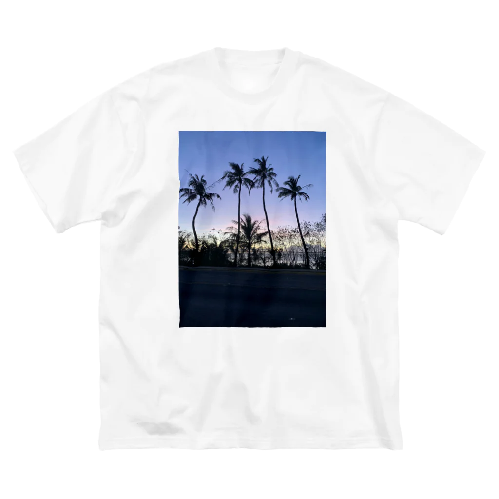 TomTomsanのguam ビッグシルエットTシャツ