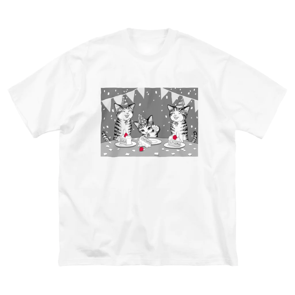 nya-mew（ニャーミュー）のぼくらのたんじょうび ビッグシルエットTシャツ