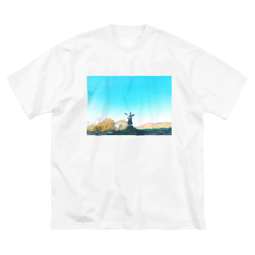 SwellのBlue sky fly high ビッグシルエットTシャツ