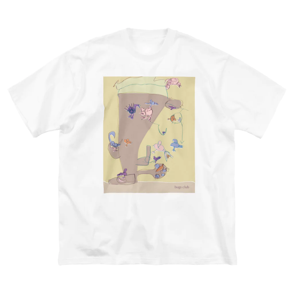 bugs club shopの大木にすむ鳥たち ビッグシルエットTシャツ