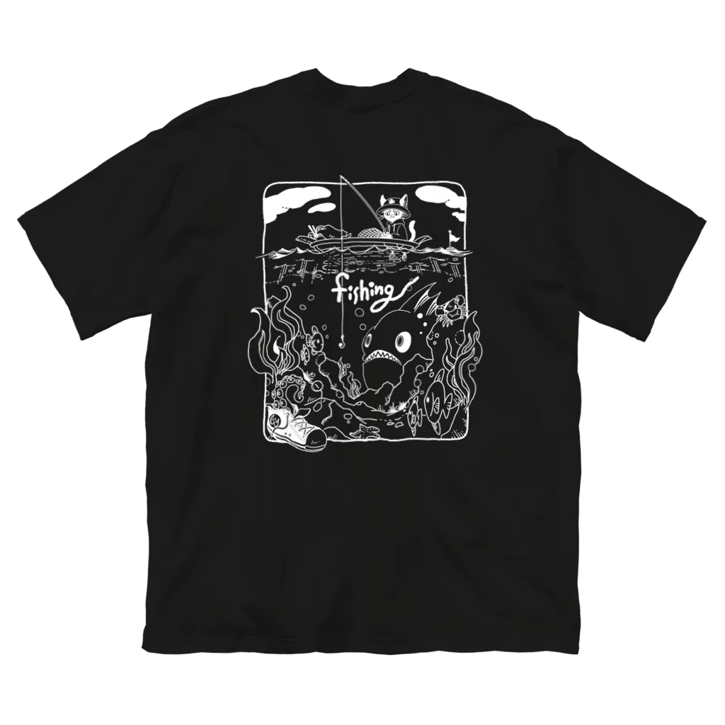 Wooperの魚釣りしろいろ Big T-Shirt