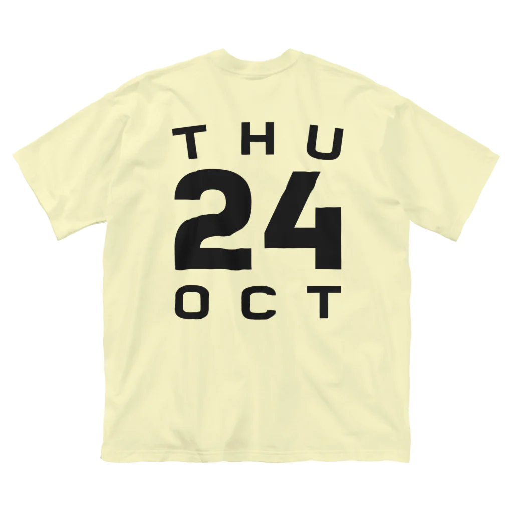 XlebreknitのThursday, 24th October Big T-Shirt