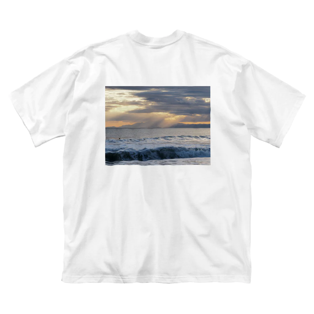 あたまのなかの海　　crepuscular rays ビッグシルエットTシャツ