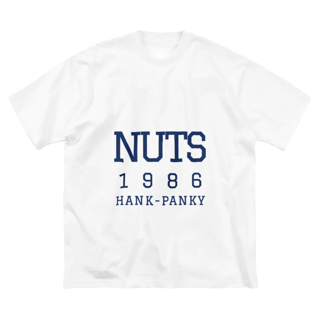 hanky-pankyのNUTS Big T-Shirt