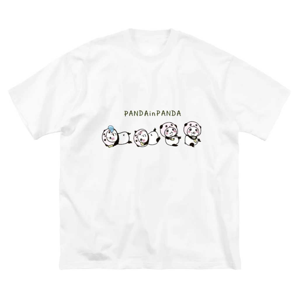 スパイシー千鶴のパンダinぱんだ(くつ下) Big T-Shirt