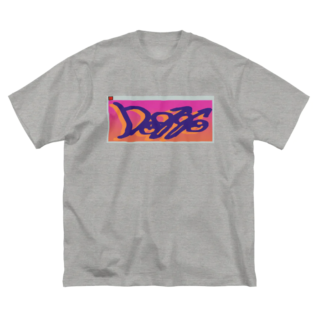 Cardbord Computer のタギング　ポップアップ　doggo ビッグシルエットTシャツ