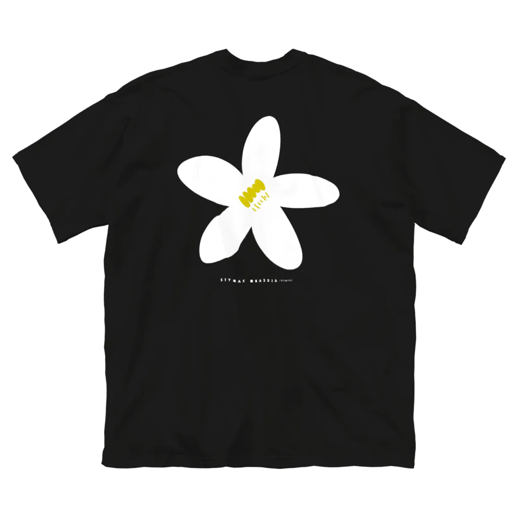 yosのFlower - MAY Big T-Shirt